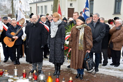 Delegacja IPN przy grobie ks. Stanisława