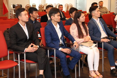 Wizyta studentów z Kazachstanu w IPN