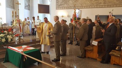 Uroczysta msza święta z okazji nadania sztandaru placówce Straży Granicznej w Rutce Tartak