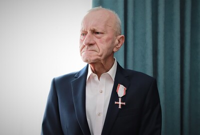 Wręczenie Krzyża Wolności i Solidarności Jerzemu Bieładze – Białystok, 21 marca 2024 r, fot. Izabela Kuna (IPN)