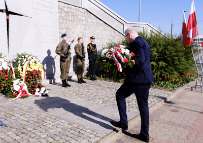 Uroczystości przy Pomniku Ofiar Katastrofy Smoleńskiej – 10 kwietnia 2024, fot. Paula Prudziłowicz (IPN)