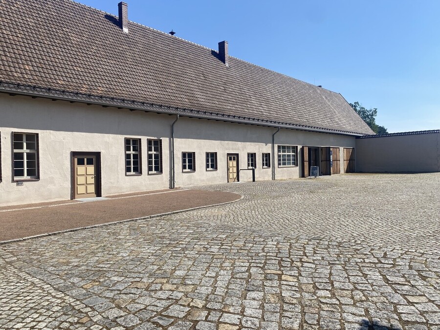 wyjazd finalistów konkursu „W kręgu pamięci i prozy lagrowej więźniarek KL Ravensbrück” do Niemiec i odwiedzenie Miejsca Pamięci i Przestrogi Ravensbrück – 24-27 maja 2024, fot. Paula Prudziłowicz (IPN)