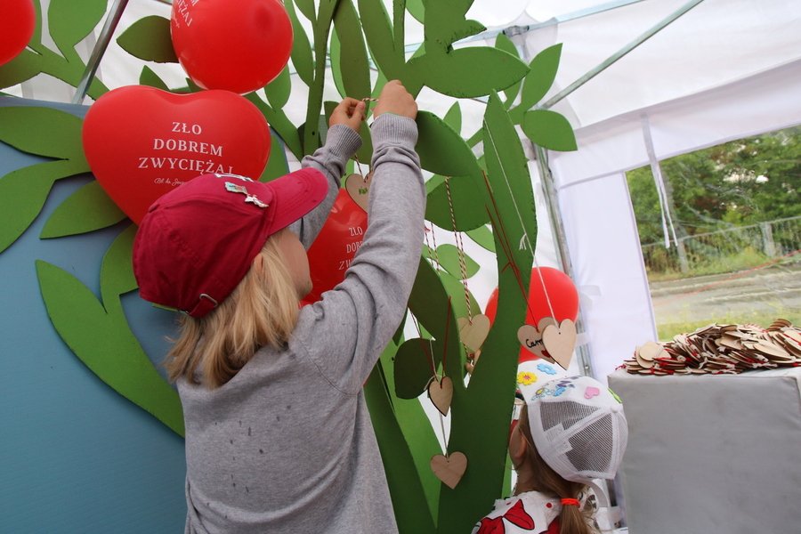 XVII Święto Dziękczynienia – 2 czerwca 2024, fot. Bartłomiej Gawrylczyk (IPN)