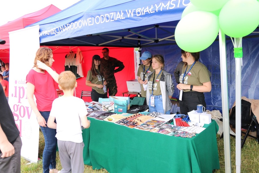 Patrol Szlakiem Służb Granicznych „Stulecie wierności Rzeczypospolitej" – 8 czerwca 2024, fot. Paula Prudziłowicz, Bartłomiej Gawrylczyk (IPN)