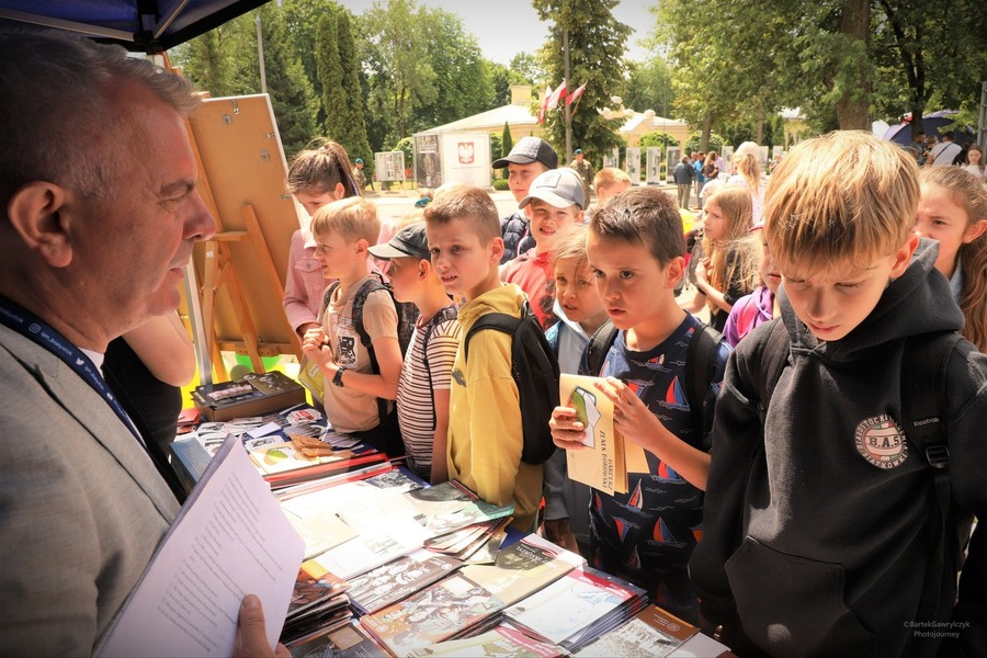 15-lecie 18. Białostockiego Pułku Rozpoznawczego – 14 czerwca 2024, fot. Bartłomiej Gawrylczyk (IPN)