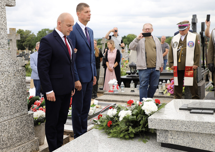 Uroczystość odsłonięcia i poświęcenia wyremontowanego nagrobka ks. kpt. Wiktora Gogolińskiego ps. „Wiktor” – 2 lipca 2024, fot. Paula Prudziłowicz (IPN)