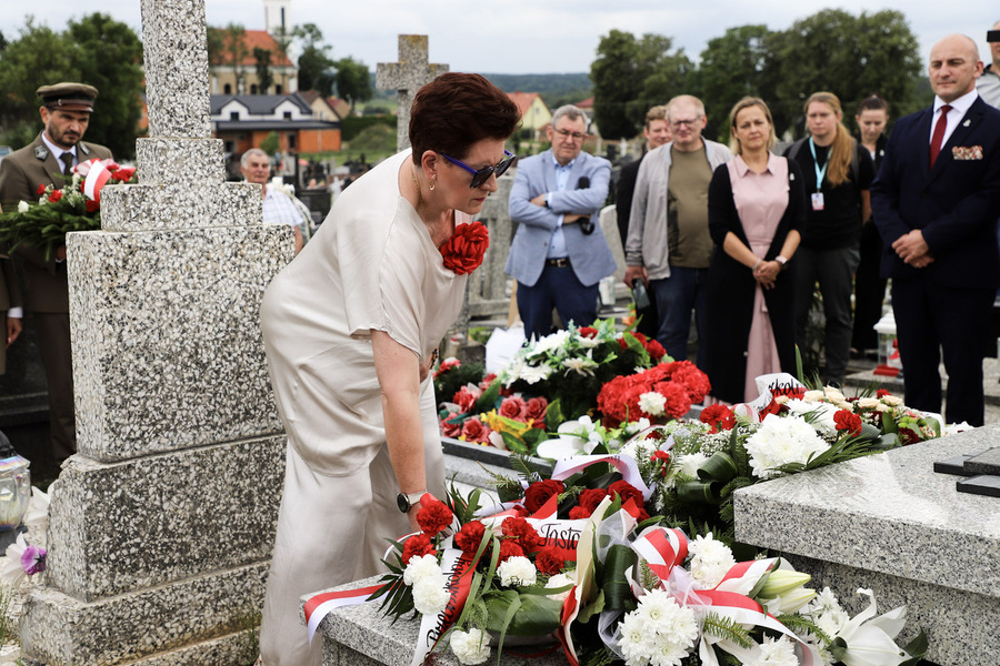 Uroczystość odsłonięcia i poświęcenia wyremontowanego nagrobka ks. kpt. Wiktora Gogolińskiego ps. „Wiktor” – 2 lipca 2024, fot. Paula Prudziłowicz (IPN)