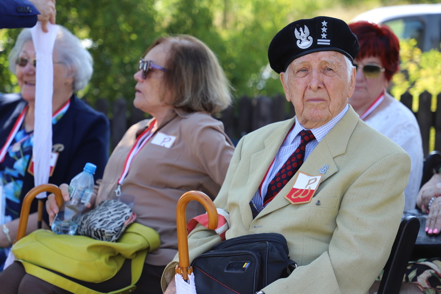 Uroczyste obchody 80. rocznicy operacji „Ostra Brama”. Ceremonia składania wieńców w kwaterze poległych żołnierzy Armii Krajowej w Skorbucianach – 6 lipca 2024, fot. Paula Prudziłowicz (IPN)