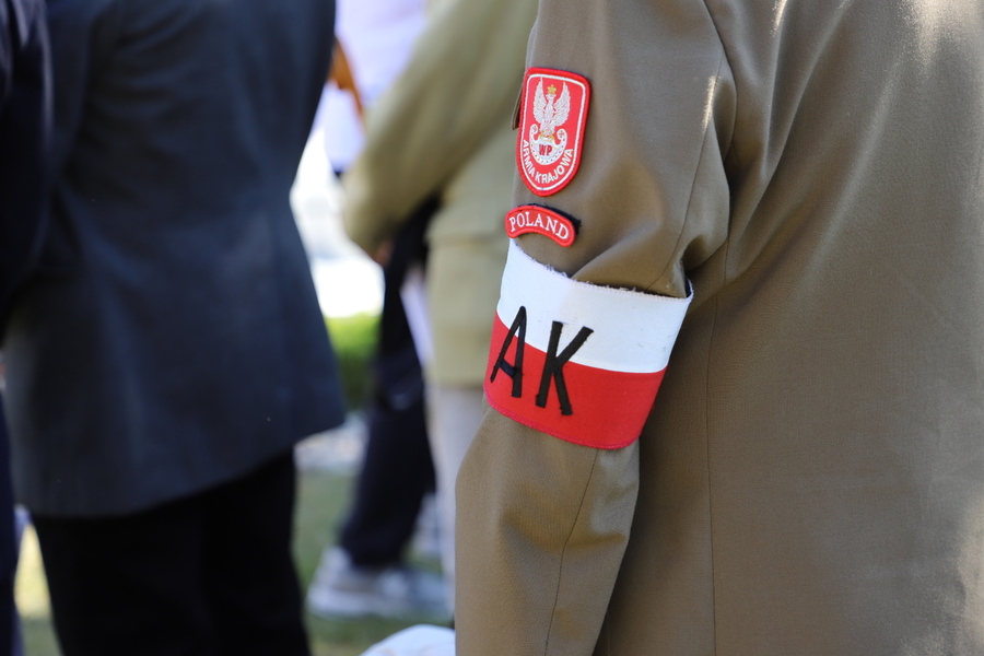 Uroczyste obchody 80. rocznicy operacji „Ostra Brama”. Ceremonia składania wieńców w kwaterze poległych żołnierzy Armii Krajowej w Skorbucianach – 6 lipca 2024, fot. Paula Prudziłowicz (IPN)