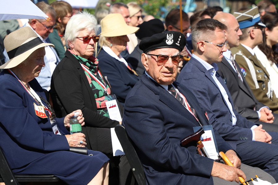 Uroczyste obchody 80. rocznicy operacji „Ostra Brama”. Ceremonia składania wieńców w kwaterze poległych żołnierzy Armii Krajowej w Skorbucianach – 6 lipca 2024, fot. Paula Prudziłowicz (IPN)