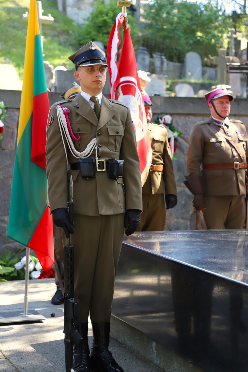 Uroczyste obchody 80. rocznicy operacji „Ostra Brama”. Ceremonia składania wieńców na Cmentarzu na Rossie – 7 lipca 2024, fot. Paula Prudziłowicz (IPN)