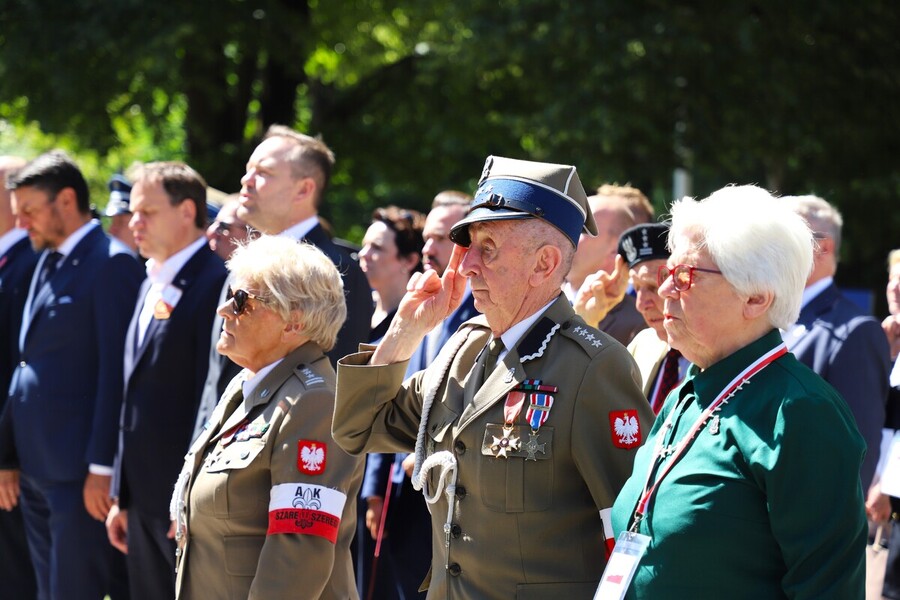 Uroczyste obchody 80. rocznicy operacji „Ostra Brama”. Ceremonia składania wieńców na Cmentarzu na Rossie – 7 lipca 2024, fot. Paula Prudziłowicz (IPN)