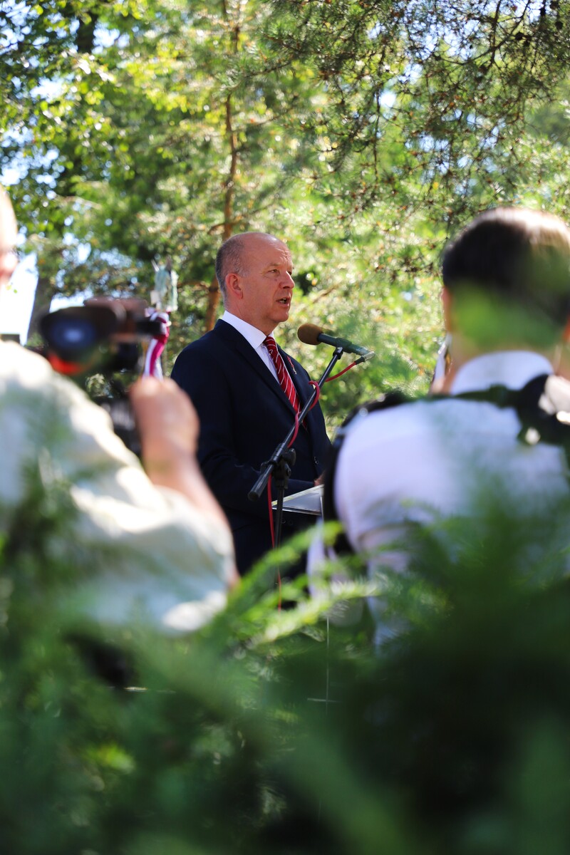 Uroczyste obchody 80. rocznicy operacji „Ostra Brama”. Ceremonia składania wieńców na Cmentarzu na Rossie – 7 lipca 2024, fot. Paula Prudziłowicz (IPN)