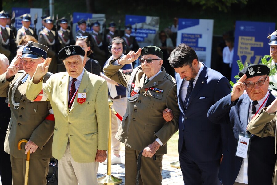 Uroczyste obchody 80. rocznicy operacji „Ostra Brama”. Ceremonia składania wieńców na Cmentarzu na Rossie – 7 lipca 2024, fot. Paula Prudziłowicz (IPN)