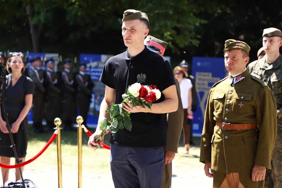 Uroczyste obchody 80. rocznicy operacji „Ostra Brama”. Ceremonia składania wieńców na Cmentarzu na Rossie – 7 lipca 2024, fot. Paula Prudziłowicz (IPN)