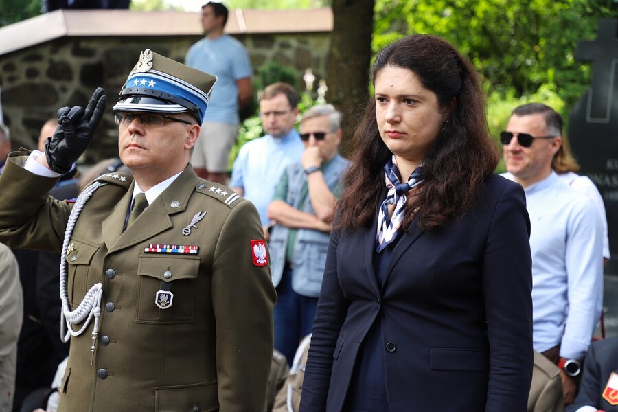 Uroczyste obchody 80. rocznicy operacji „Ostra Brama”. Uroczystości na cmentarzu w Kalwarii Wileńskiej oraz Kolonii Wileńskiej – 8 lipca 2024, fot. Paula Prudziłowicz (IPN)