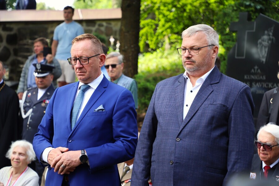 Uroczyste obchody 80. rocznicy operacji „Ostra Brama”. Uroczystości na cmentarzu w Kalwarii Wileńskiej oraz Kolonii Wileńskiej – 8 lipca 2024, fot. Paula Prudziłowicz (IPN)