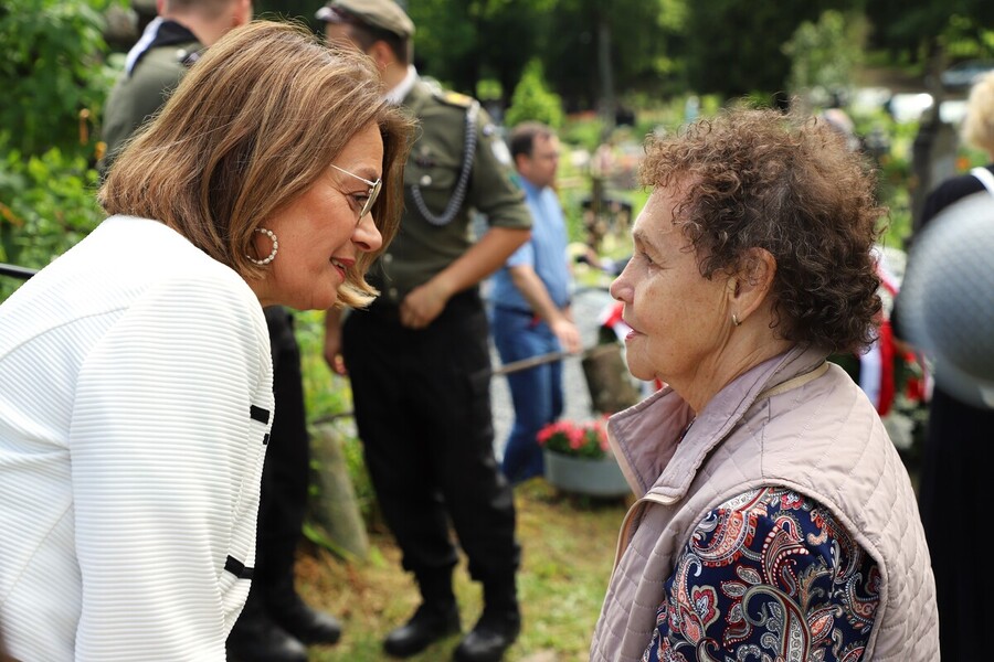 Uroczyste obchody 80. rocznicy operacji „Ostra Brama”. Uroczystości na cmentarzu w Kalwarii Wileńskiej oraz Kolonii Wileńskiej – 8 lipca 2024, fot. Paula Prudziłowicz (IPN)