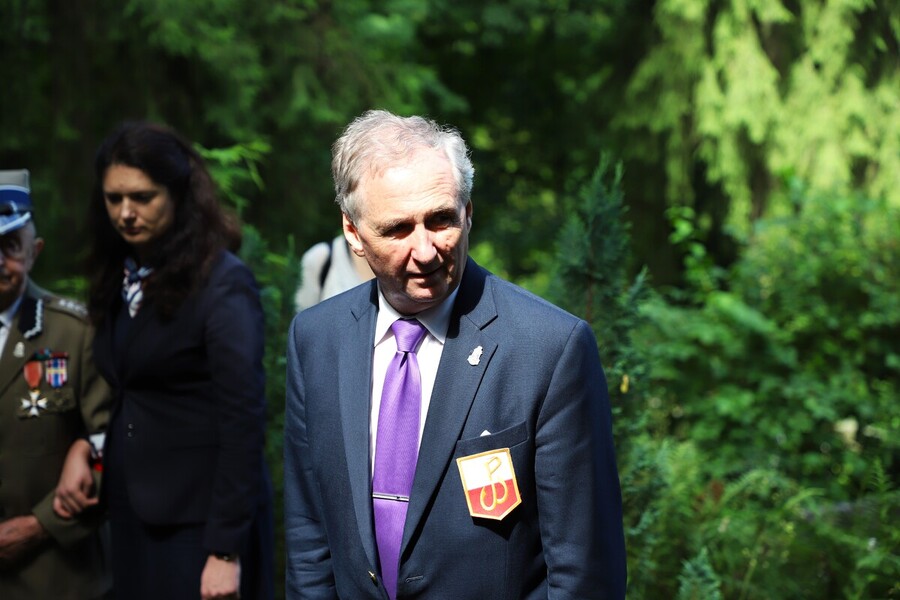 Uroczyste obchody 80. rocznicy operacji „Ostra Brama”. Uroczystości na cmentarzu w Kalwarii Wileńskiej oraz Kolonii Wileńskiej – 8 lipca 2024, fot. Paula Prudziłowicz (IPN)