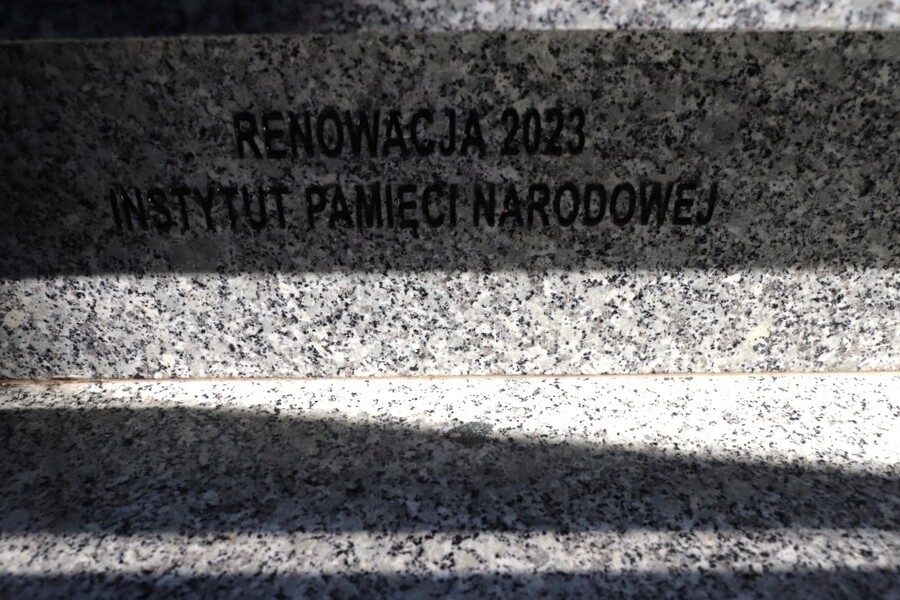 Uroczyste oznaczenie i poświęcenie wyremontowanego grobu śp. mjr. Aleksandra Komara – 13 sierpnia 2024, fot. Katarzyna Dojs (IPN)