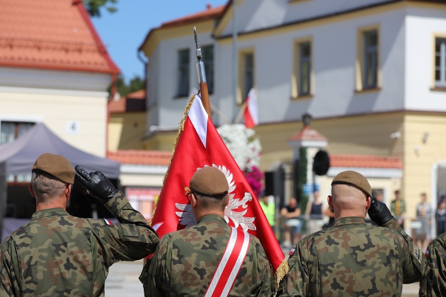 Uroczyste obchody Święta Wojska Polskiego – 15 lipca 2024, fot. Iwona Kolasińska (IPN)