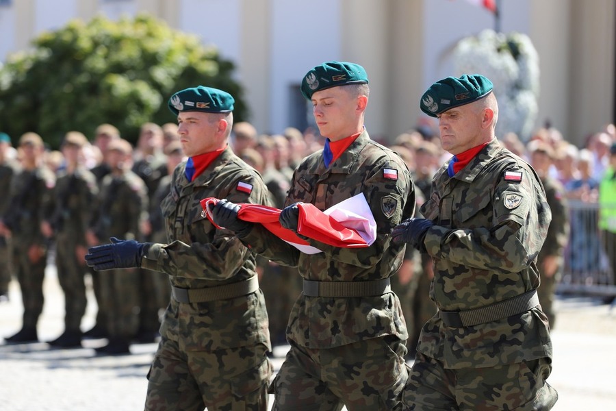 Uroczyste obchody Święta Wojska Polskiego – 15 lipca 2024, fot. Iwona Kolasińska (IPN)