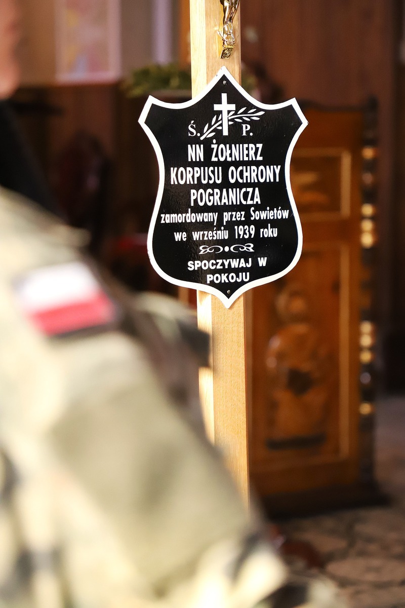 Uroczystości pogrzebowe nieznanego żołnierza Korpusu Ochrony Pogranicza – 16 września 2024, fot. Paula Prudziłowicz (IPN)