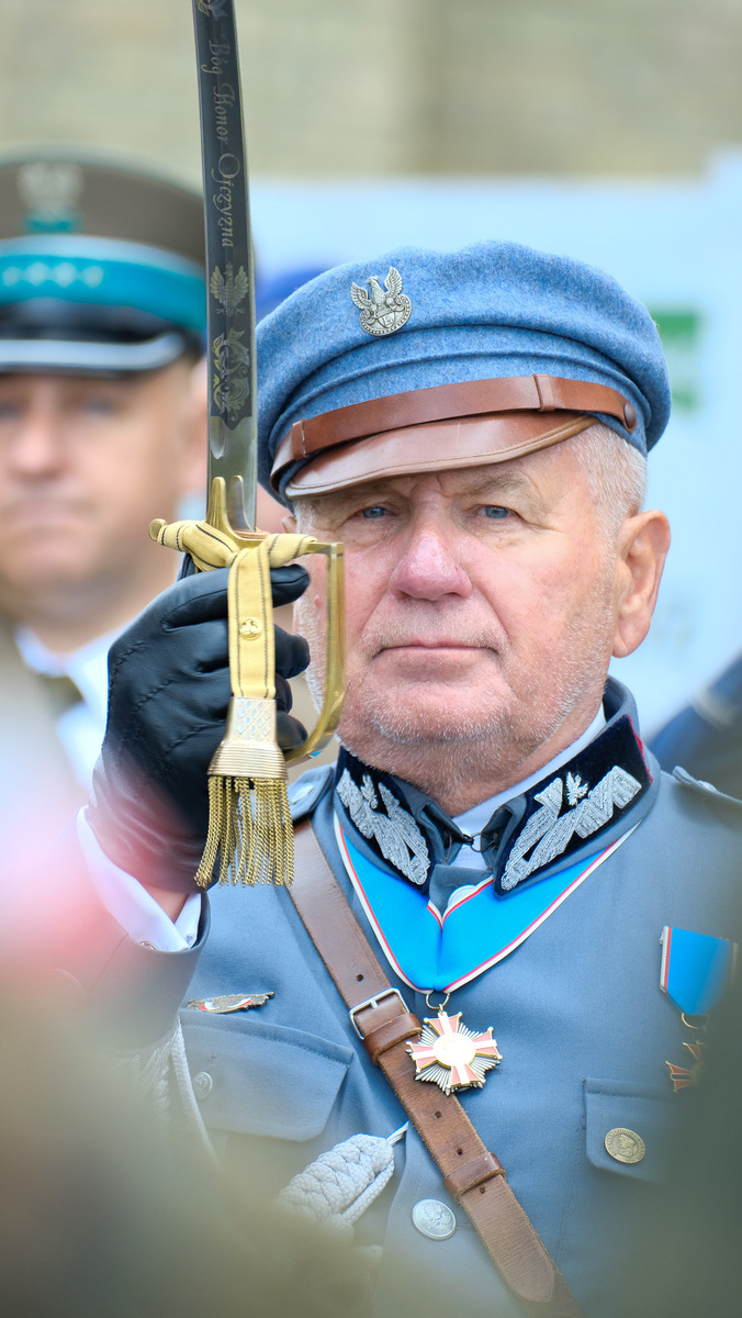 Uroczyste odsłonięcie i poświęcenie wyremontowanego pomnika Armii Krajowej w Dąbrowie Białostockiej – 27 września 2024, fot. Paula Prudziłowicz (IPN)