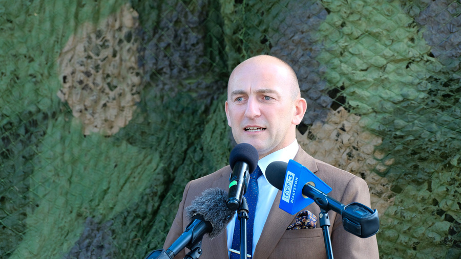 Uroczyste odsłonięcie i poświęcenie wyremontowanego pomnika Armii Krajowej w Dąbrowie Białostockiej – 27 września 2024, fot. Paula Prudziłowicz (IPN)