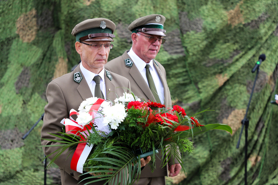 Uroczyste odsłonięcie i poświęcenie wyremontowanego pomnika Armii Krajowej w Dąbrowie Białostockiej – 27 września 2024, fot. Paula Prudziłowicz (IPN)