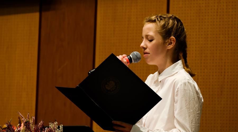 Gala VII edycji Konkursu Poetyckiego „Historia najnowsza Polski w poezji dzieci i młodzieży” – 24 października 2024, fot. Paula Prudziłowicz (IPN)