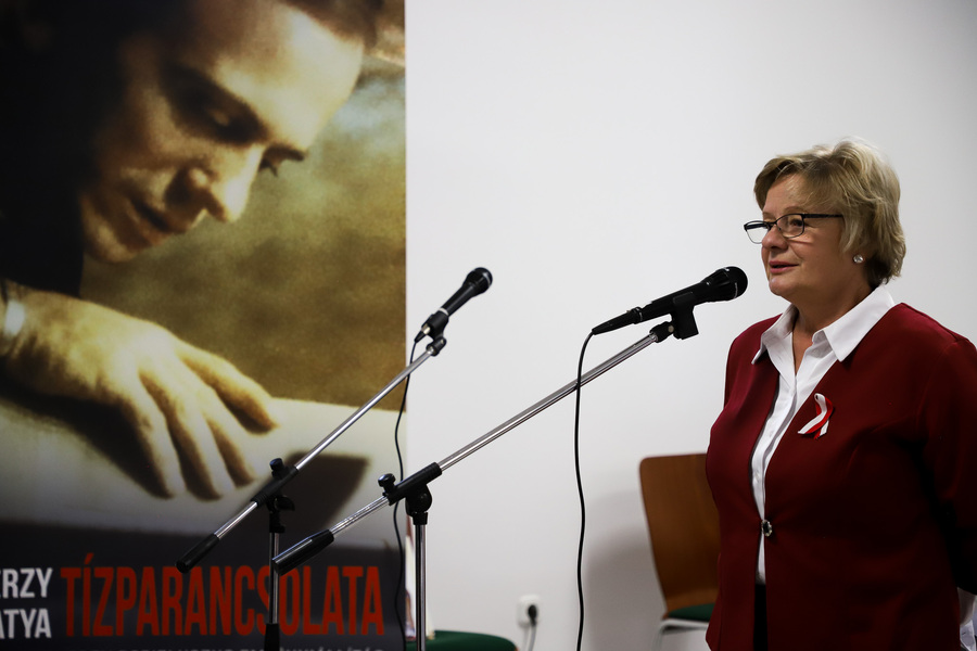 Otwarcie wystawy pt. „Dekalog Księdza Jerzego” z okazji 40. rocznicy męczeńskiej śmierci bł. ks. Jerzego Popiełuszki w Domu Polskim w Budapeszcie – 10 listopada 2024, fot. Paula Prudziłowicz (IPN)