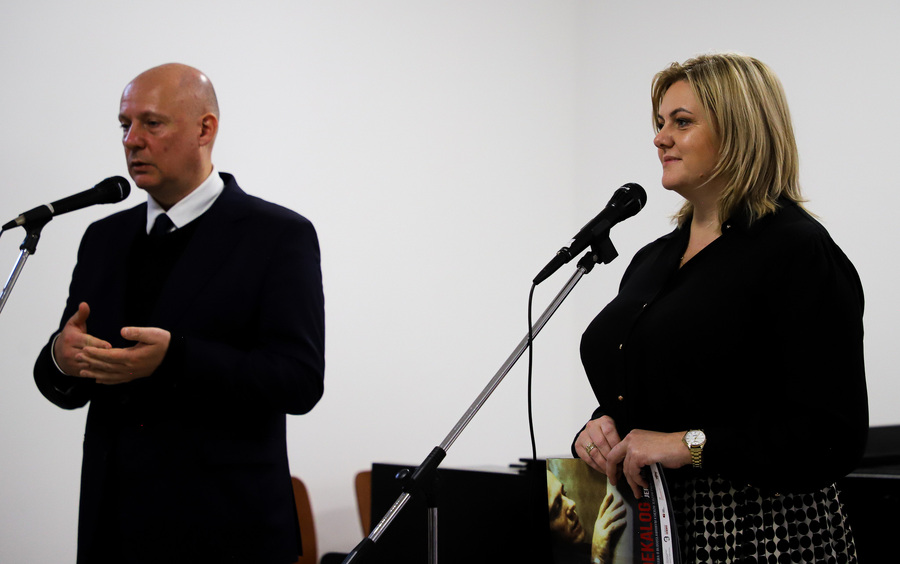 Otwarcie wystawy pt. „Dekalog Księdza Jerzego” z okazji 40. rocznicy męczeńskiej śmierci bł. ks. Jerzego Popiełuszki w Domu Polskim w Budapeszcie – 10 listopada 2024, fot. Paula Prudziłowicz (IPN)