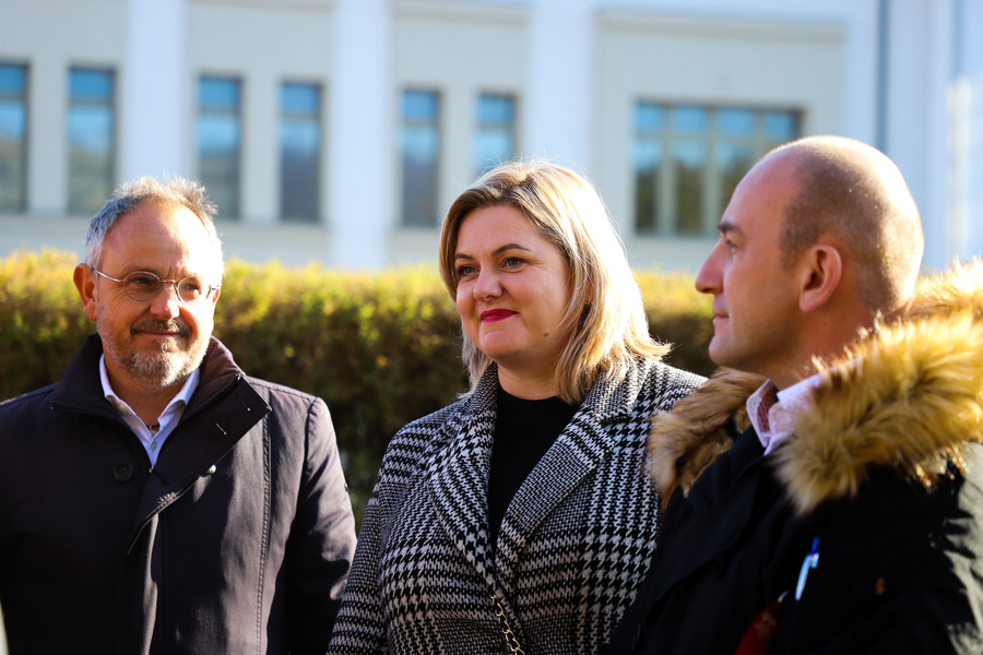 Otwarcie wystawy pt. „Dekalog Księdza Jerzego” z okazji 40. rocznicy męczeńskiej śmierci bł. ks. Jerzego Popiełuszki w Domu Polskim w Budapeszcie – 10 listopada 2024, fot. Paula Prudziłowicz (IPN)