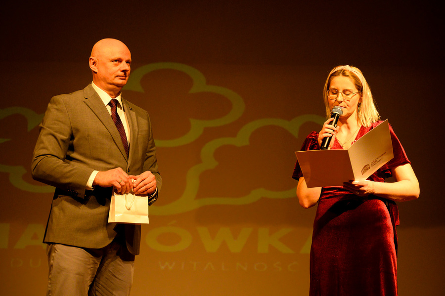 Spektakl Muzyczny „Kartka z tamtych dni- słowem i dźwiękiem dla Niepodległej" – 10 listopada 2024, fot. Andrzej Janiuk