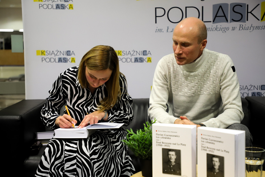 Promocja publikacji przygotowanej przez Oddział IPN w Białymstoku „Florian Czarnyszewicz. Los człowieka, t. 1: Znad Berezyny nad La Platę (1900–1955)” – 19 listopada 2024, fot. Paula Prudziłowicz (IPN)