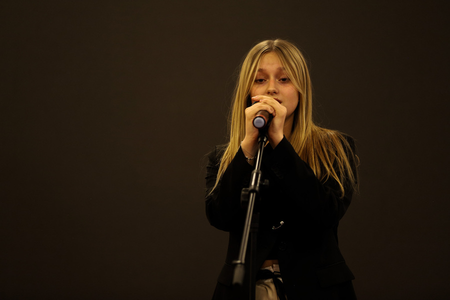 Przesłuchania wojewódzkie IX edycji Festiwalu Piosenki Niezłomnej i Niepodległej im. Henryka Rasiewicza „Kima” – 30 listopada 2024, fot. Paula Prudziłowicz (IPN)