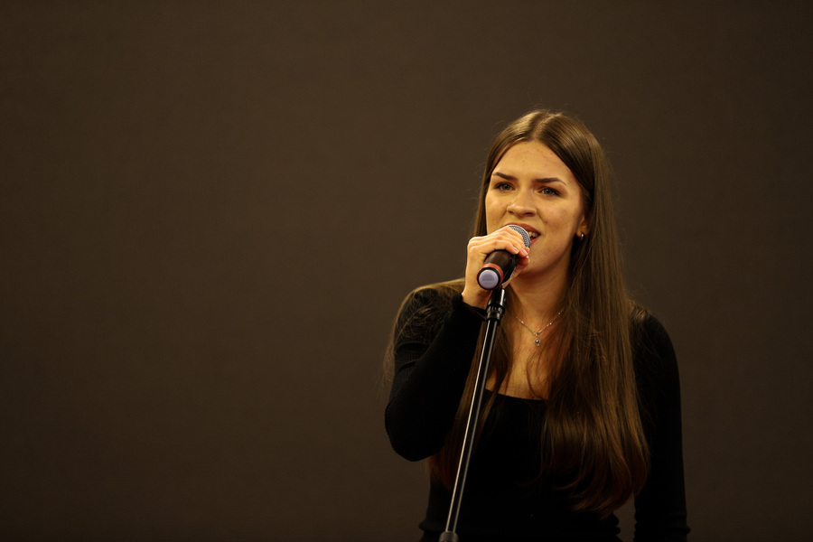 Przesłuchania wojewódzkie IX edycji Festiwalu Piosenki Niezłomnej i Niepodległej im. Henryka Rasiewicza „Kima” – 30 listopada 2024, fot. Paula Prudziłowicz (IPN)