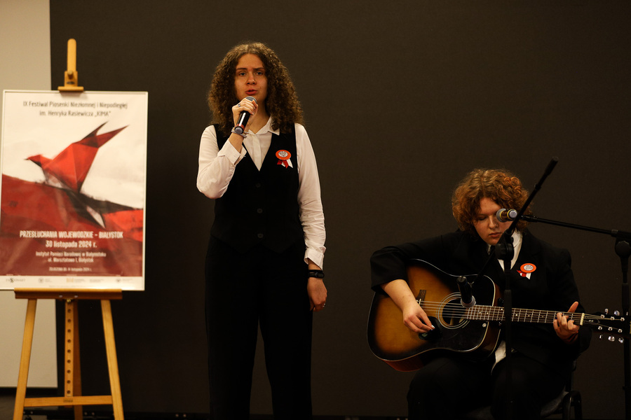 Przesłuchania wojewódzkie IX edycji Festiwalu Piosenki Niezłomnej i Niepodległej im. Henryka Rasiewicza „Kima” – 30 listopada 2024, fot. Paula Prudziłowicz (IPN)