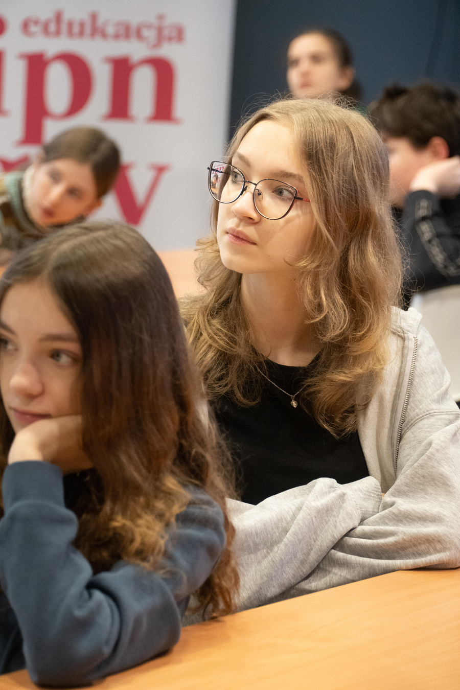 Zajęcia dla uczniów w oparciu o świąteczny materiał edukacyjny pt. „Bombka z Memmingen” – 29 listopada 2024, fot. Paweł Bezubik.