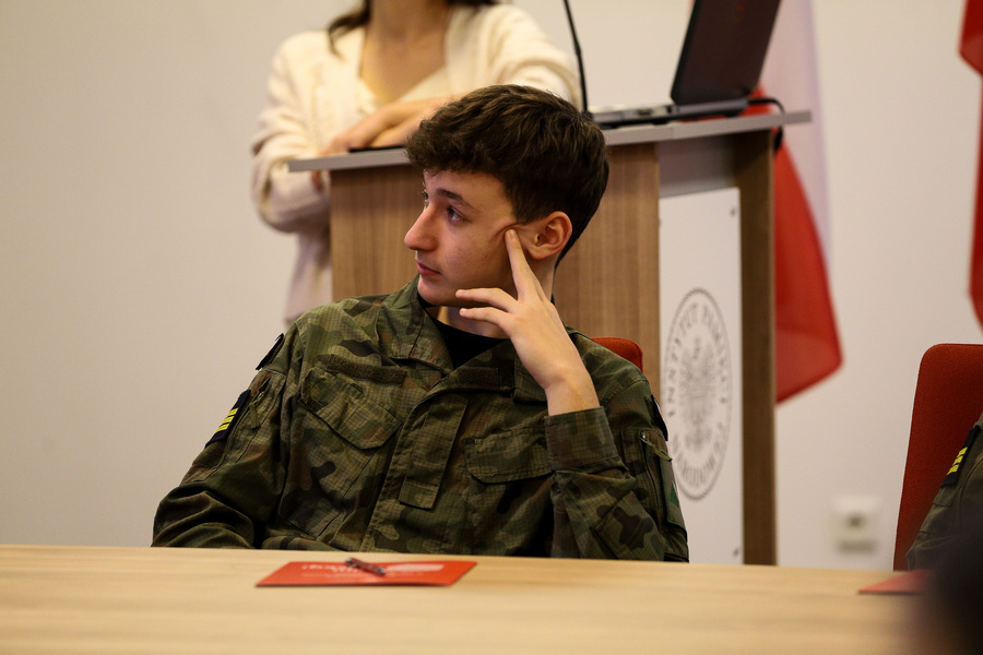 Grudniowe spotkania z młodzieżą w ramach Ogólnopolskiego Konkursu Edukacyjnego „Silni Polską!”, fot. Paula Prudziłowicz (IPN)