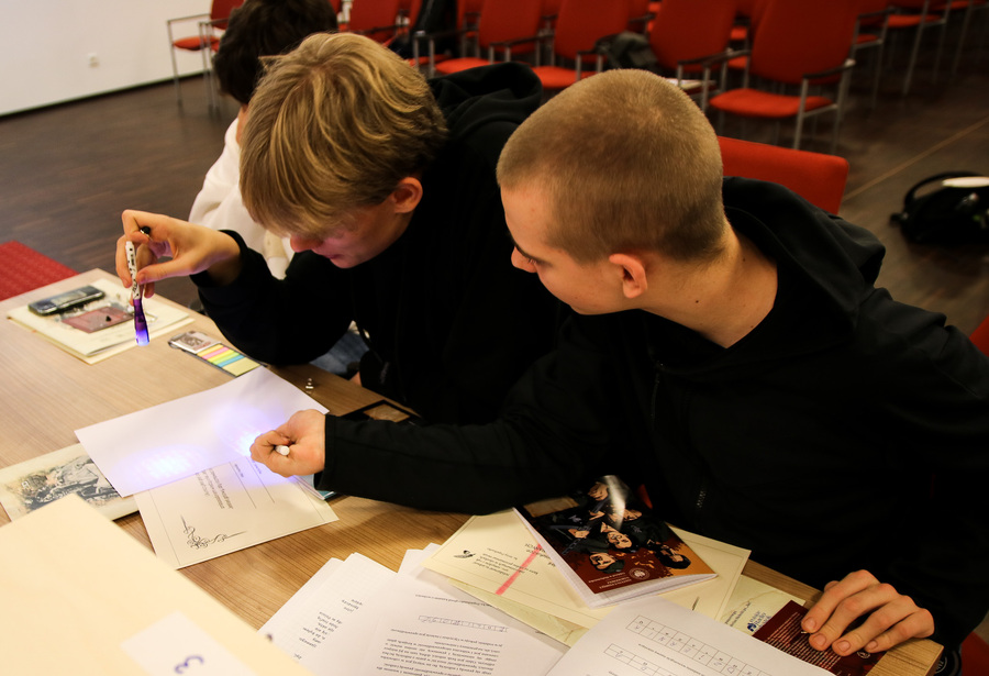 Grudniowe spotkania z młodzieżą w ramach Ogólnopolskiego Konkursu Edukacyjnego „Silni Polską!”