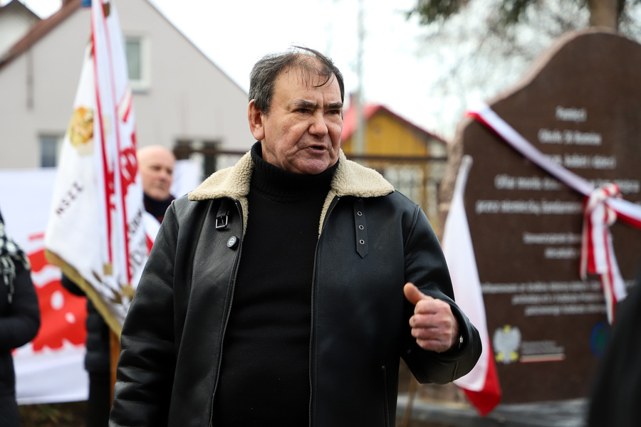 Uroczystości upamiętniające Romów zamordowanych przez żandarmerię niemiecką w listopadzie 1942 r. w miejscowości Nur – 20 grudnia, fot. Paula Prudziłowicz (IPN)