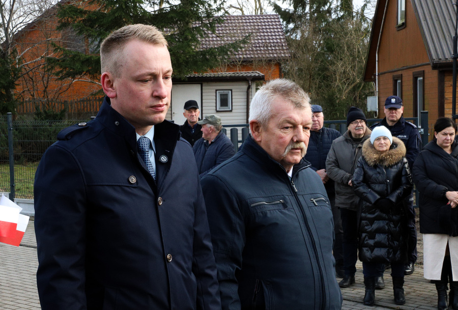 Uroczystości upamiętniające Romów zamordowanych przez żandarmerię niemiecką w listopadzie 1942 r. w miejscowości Nur – 20 grudnia, fot. Paula Prudziłowicz (IPN)