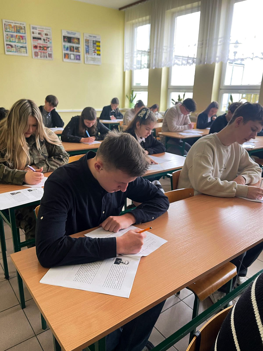 XI edycja Regionalnej Olimpiady Historycznej Wiedzy o Armii Krajowej, jej poprzedniczkach i następczyniach – 14 lutego 2025, fot. Paula Prudziłowicz (IPN)