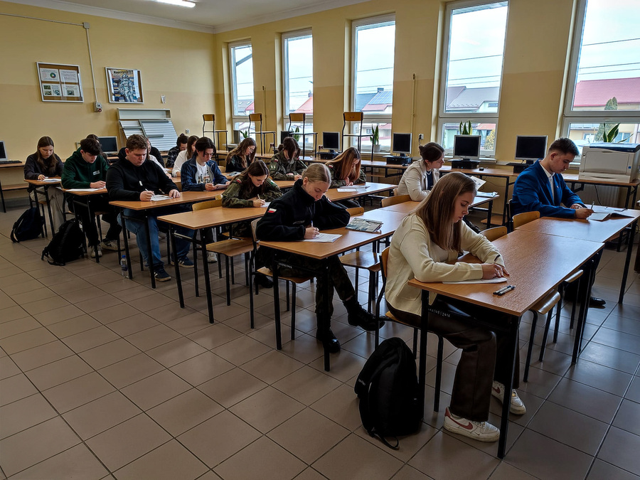 XI edycja Regionalnej Olimpiady Historycznej Wiedzy o Armii Krajowej, jej poprzedniczkach i następczyniach – 14 lutego 2025, fot. Paula Prudziłowicz (IPN)