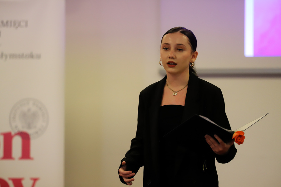 Przesłuchania półfinałowe do XI edycji Ogólnopolskiego Konkursu Recytatorskiego „W kręgu poezji i prozy lagrowej więźniarek obozu KL Ravensbrück” im. Wandy Półtawskiej – 11 marca 2025, fot. Paula Prudziłowicz (IPN)