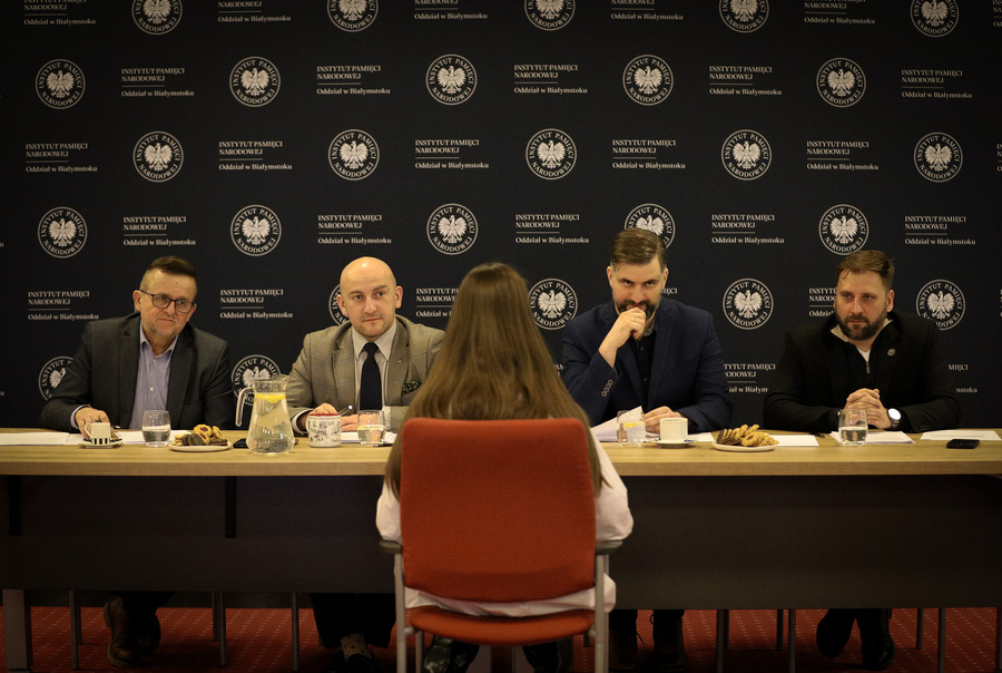 Finałowe przesłuchania XI Regionalnej Olimpiady Historycznej Wiedzy o Armii Krajowej, jej poprzedniczkach i następczyniach – 18 marca 2025, fot. Paula Prudziłowicz (IPN)