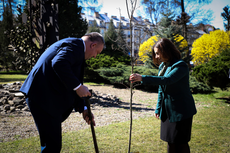 Uroczystości upamiętniające ofiary Zbrodni Katyńskiej w Ostrowi Mazowieckiej – 4 kwietnia 2025, fot. Paula Prudziłowicz (IPN)