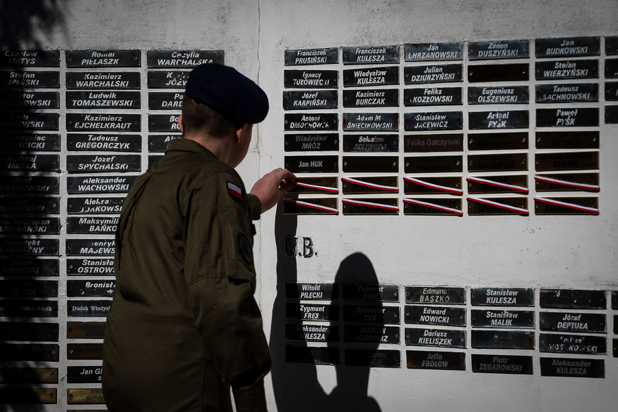 Uroczystości upamiętniające ofiary Zbrodni Katyńskiej w Ostrowi Mazowieckiej – 4 kwietnia 2025, fot. Paula Prudziłowicz (IPN)